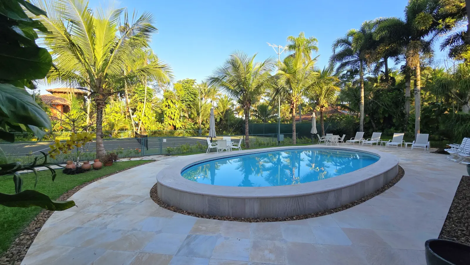 Área externa 11 — Iporanga, Guarujá, para temporada, Casa