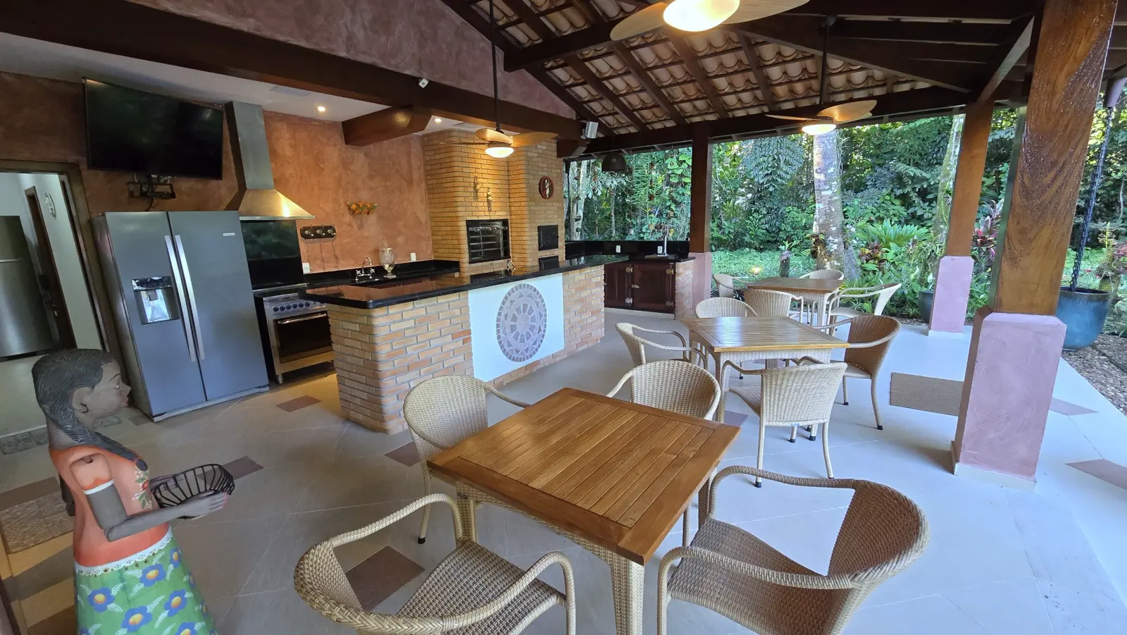 Área externa 6 — Iporanga, Guarujá, para temporada, Casa