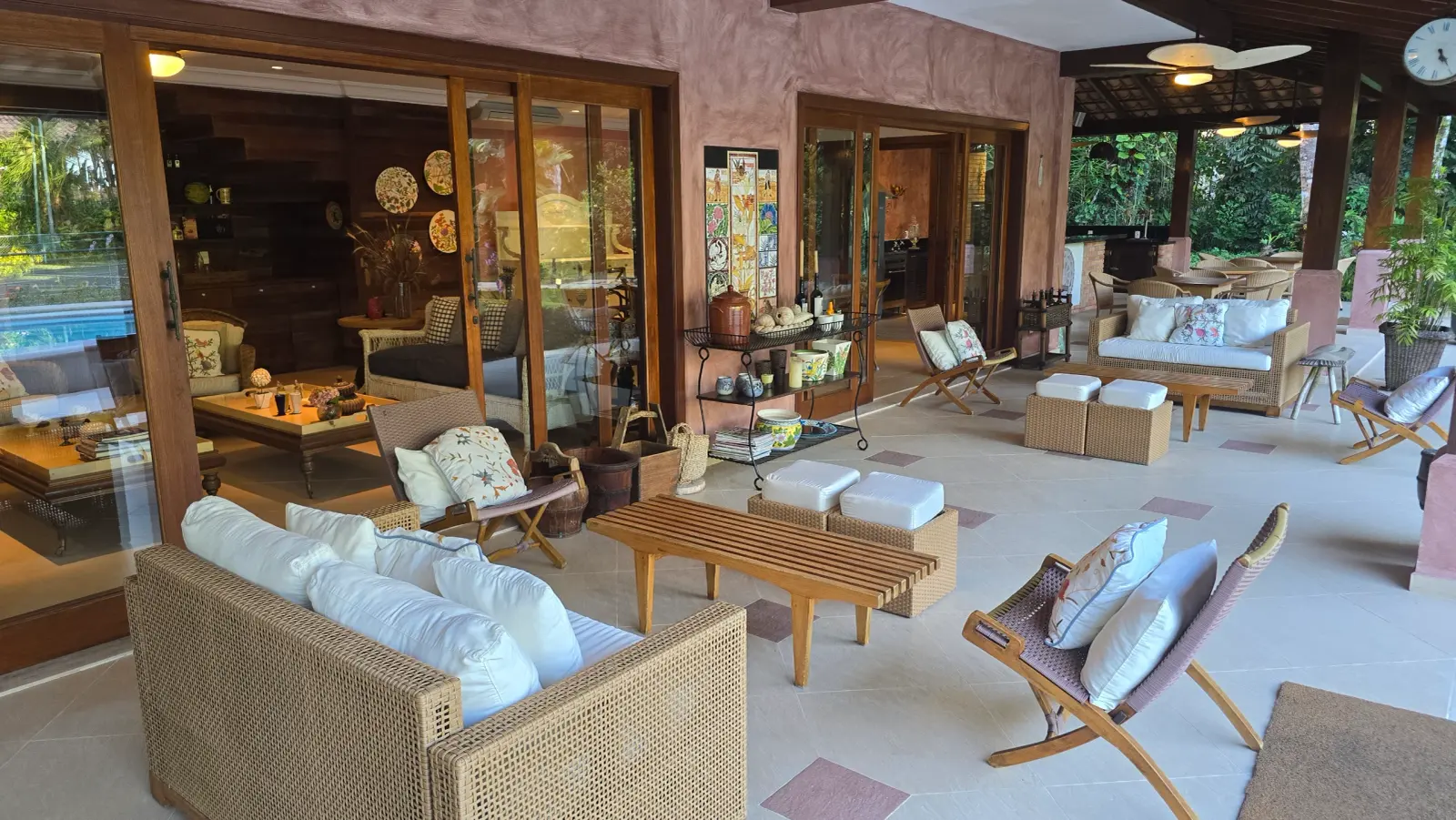 Área externa 24 — Iporanga, Guarujá, para temporada, Casa