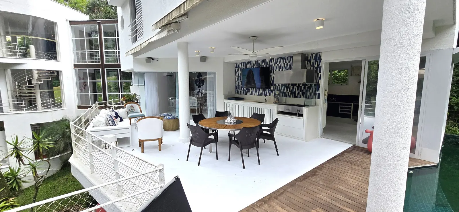 Área externa 17 — Iporanga, Guarujá, para temporada, Casa