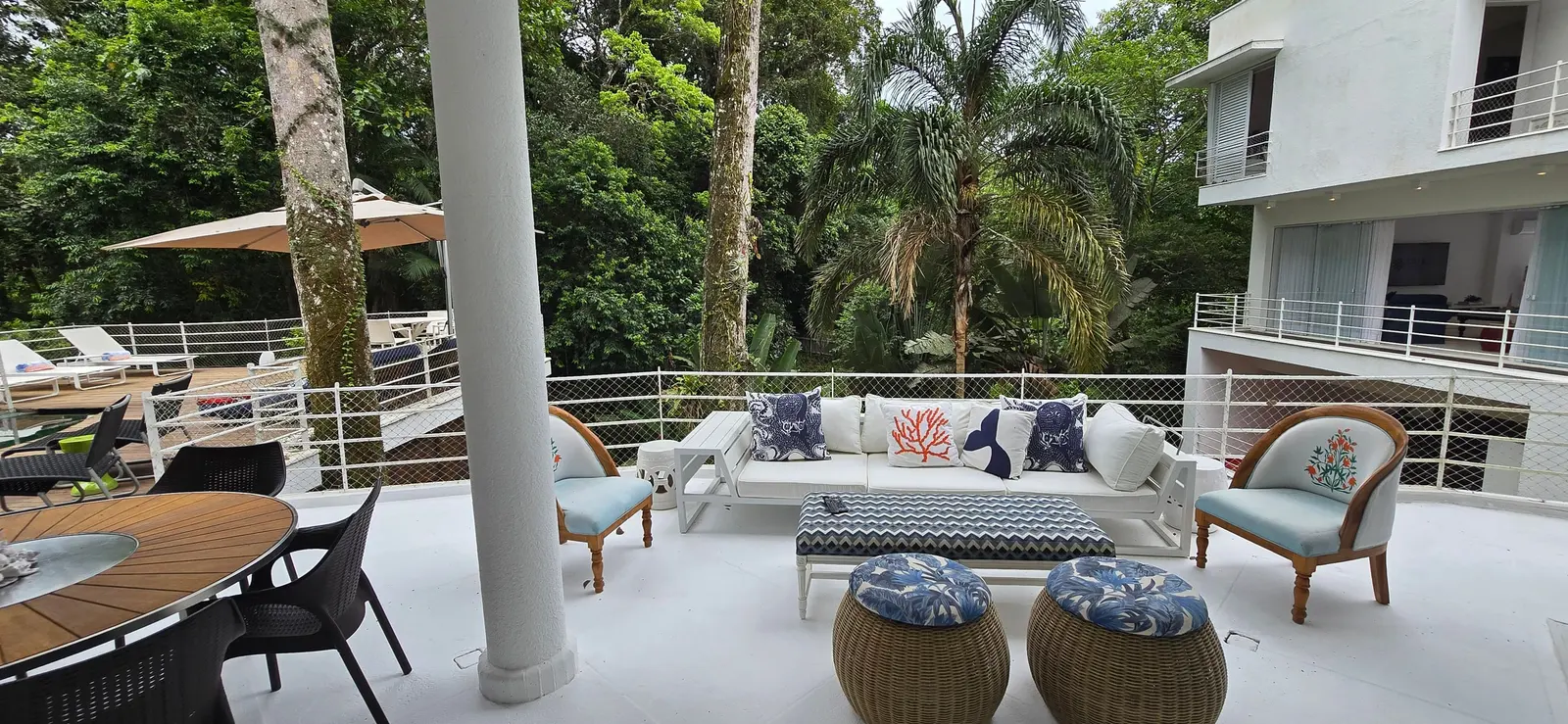 Área externa 8 — Iporanga, Guarujá, para temporada, Casa