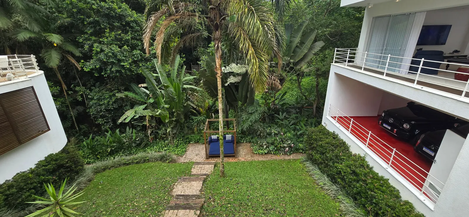 Área externa 25 — Iporanga, Guarujá, para temporada, Casa