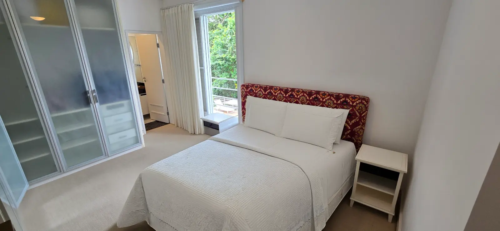 Suíte 3 — Iporanga, Guarujá, para temporada, Casa