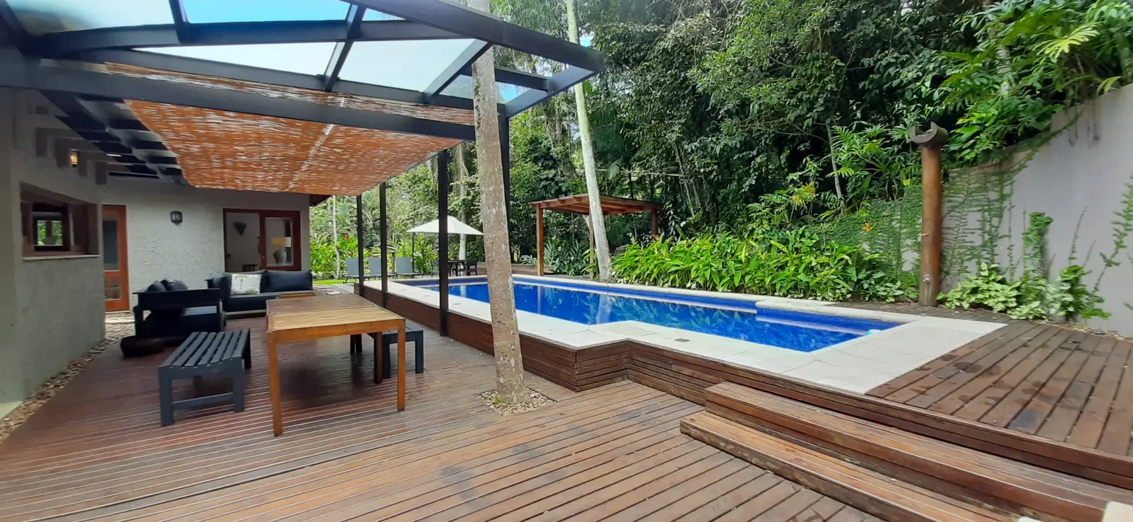 Área externa 14 — São Pedro, Guarujá, à venda, Casa