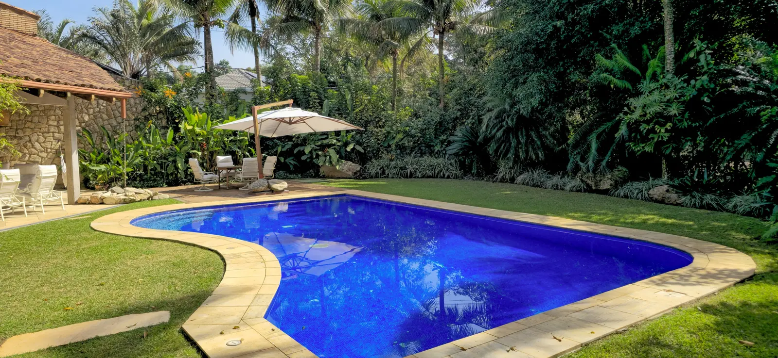 Área externa 6 — Iporanga, Guarujá, para temporada, Casa