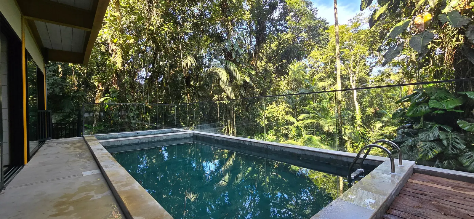 Área externa 8 — Iporanga, Guarujá, para temporada, Casa