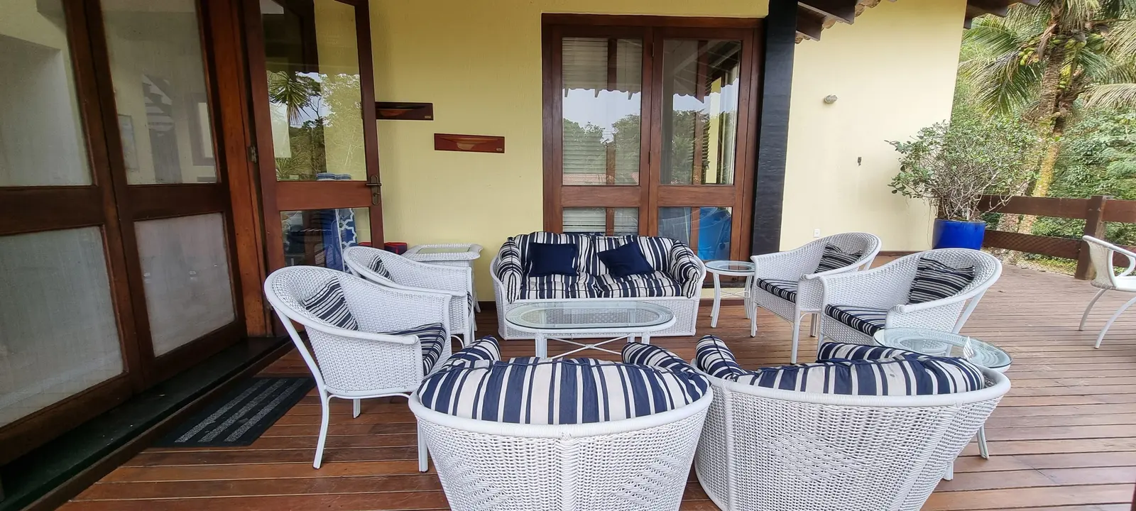 Área externa 15 — Iporanga, Guarujá, para temporada, Casa