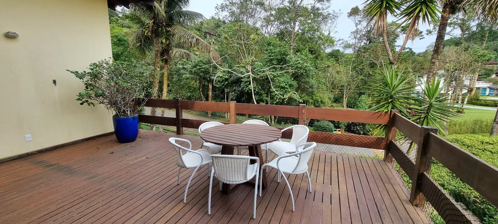 Área externa 13 — Iporanga, Guarujá, para temporada, Casa