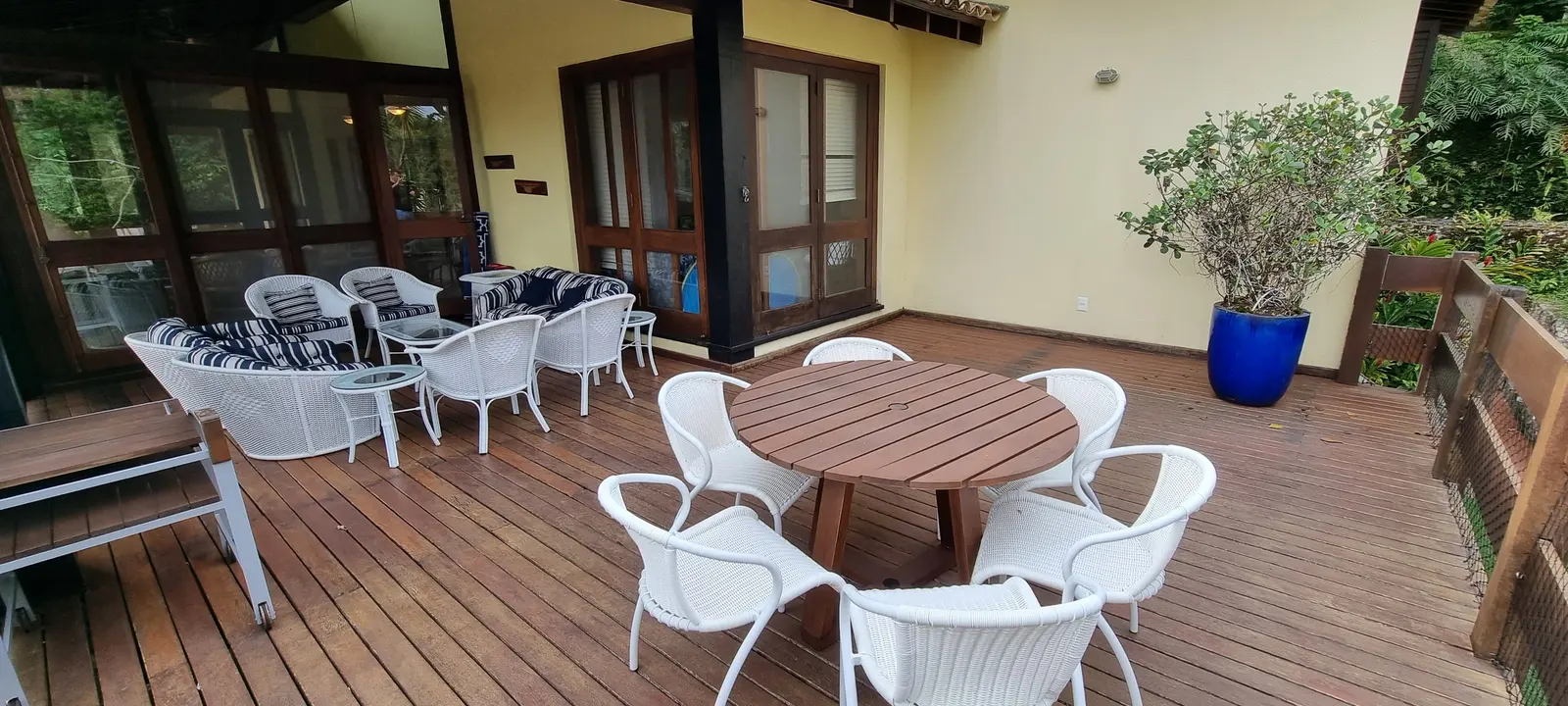 Área externa 12 — Iporanga, Guarujá, para temporada, Casa