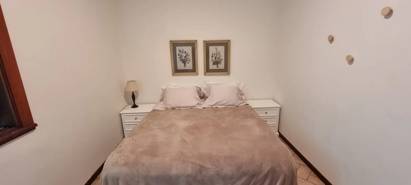 Suíte 17 — Iporanga, Guarujá, para temporada, Casa