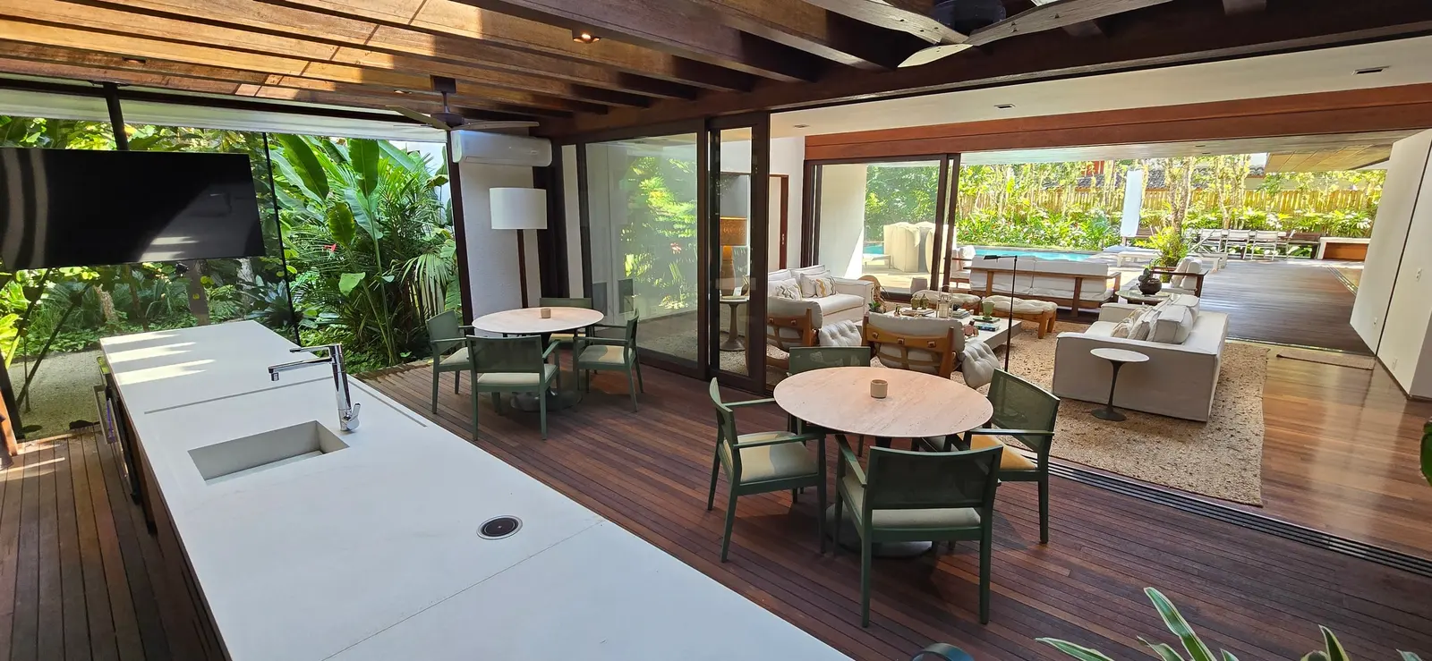 Ambiente interno 18 — Iporanga, Guarujá, à venda e para locação, Casa