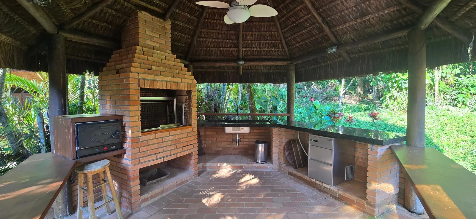 Área externa 19 — Iporanga, Guarujá, à venda, Casa