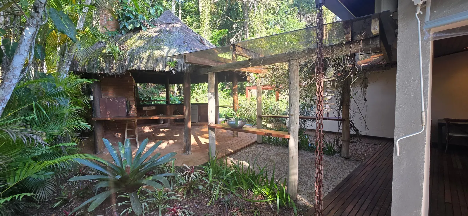 Área externa 21 — Iporanga, Guarujá, para temporada, Casa