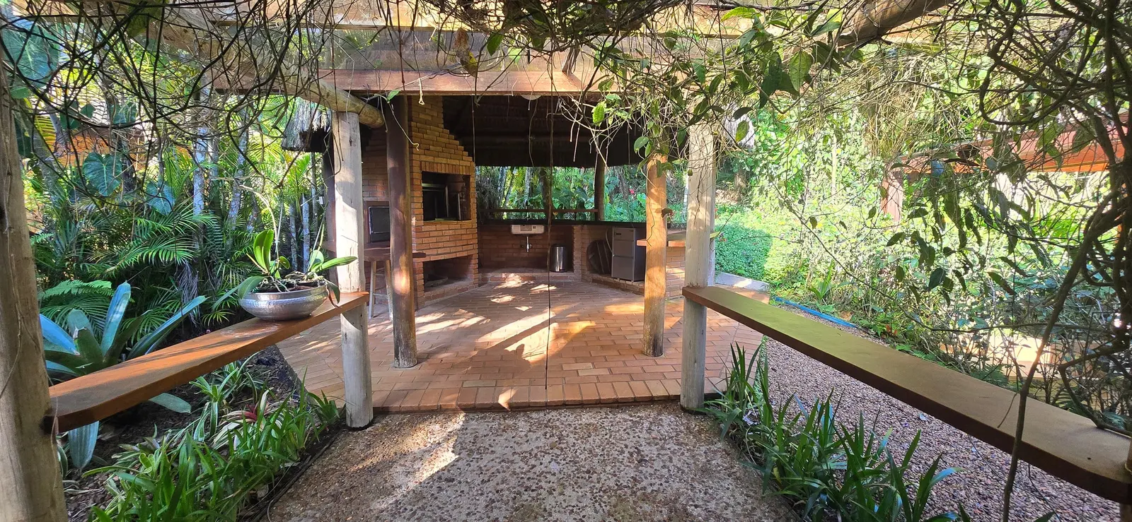 Área externa 20 — Iporanga, Guarujá, para temporada, Casa