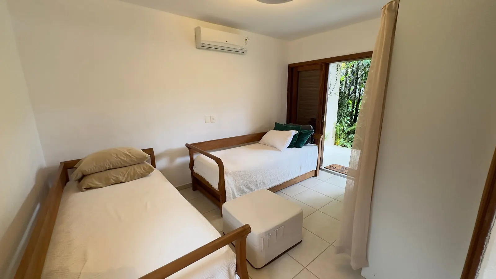 Suíte 4 — Iporanga, Guarujá, para temporada, Casa