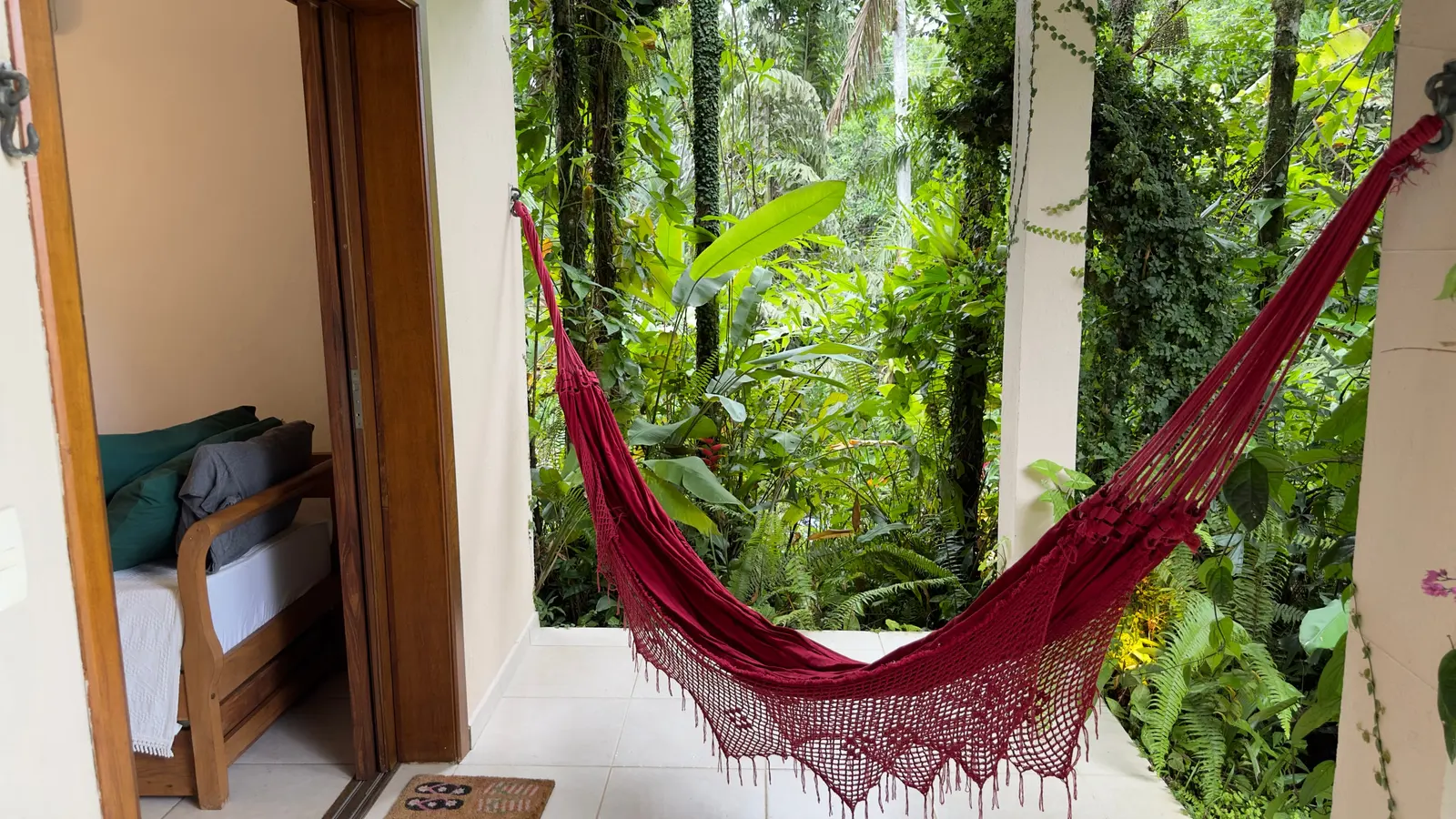Suíte 1 — Iporanga, Guarujá, para temporada, Casa
