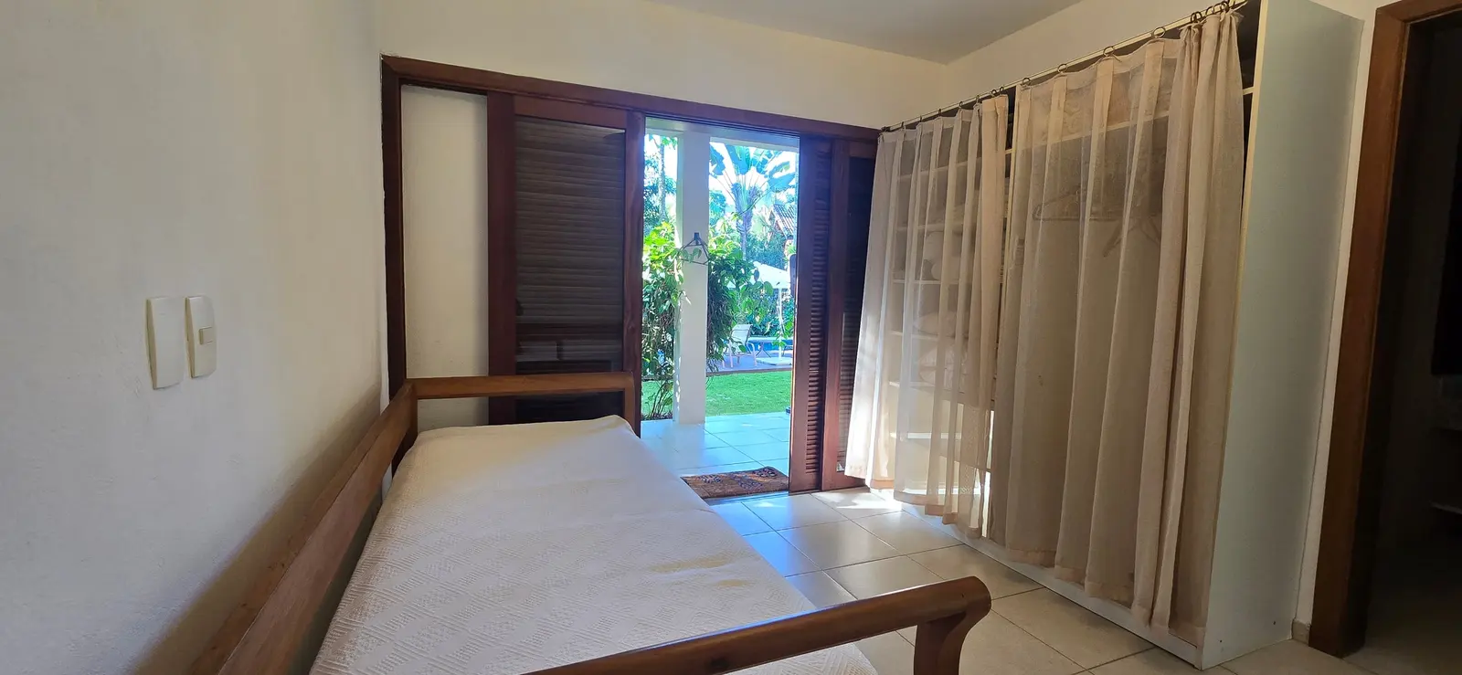 Suíte 11 — Iporanga, Guarujá, para temporada, Casa
