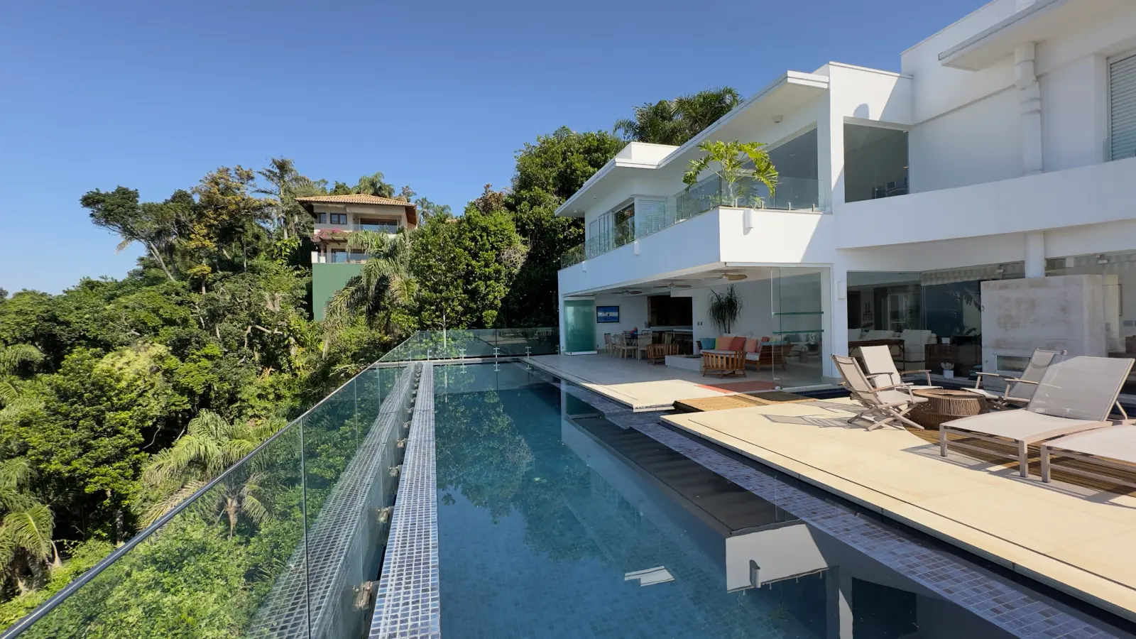 Área externa 12 — Iporanga, Guarujá, para temporada, Casa