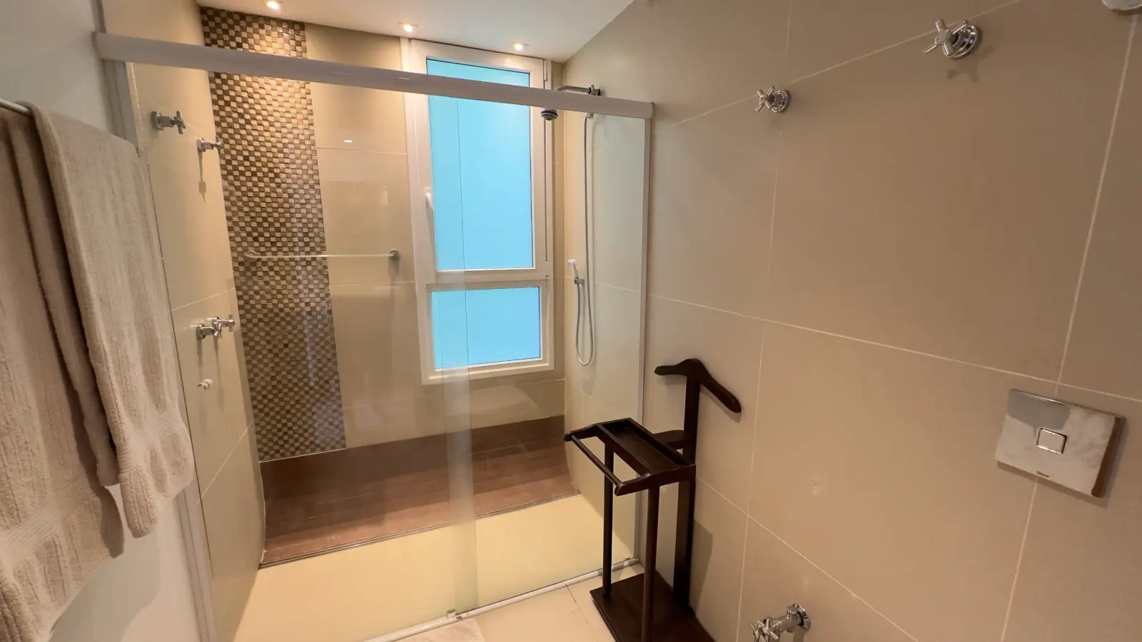 Suíte 3 — Iporanga, Guarujá, para temporada, Casa