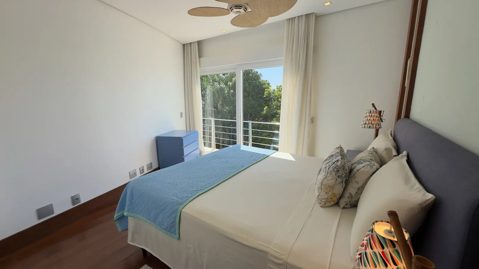 Suíte 14 — Iporanga, Guarujá, para temporada, Casa