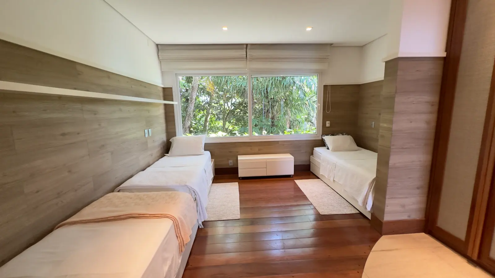 Suíte 8 — Iporanga, Guarujá, para temporada, Casa