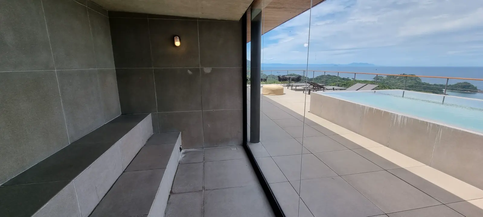 Área externa 13 — São Pedro, Guarujá, à venda, Casa