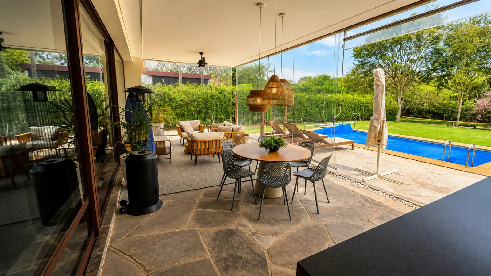 Villa Palmer na Fazenda Boa Vista casa Locação (18)