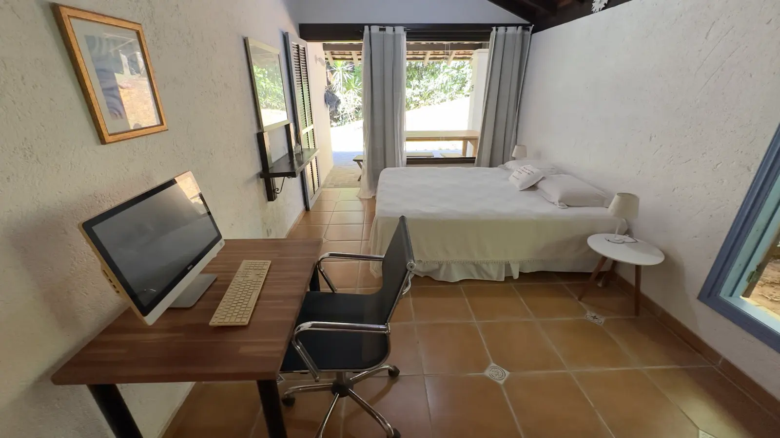 Suíte 6 — São Pedro, Guarujá, para locação, Casa