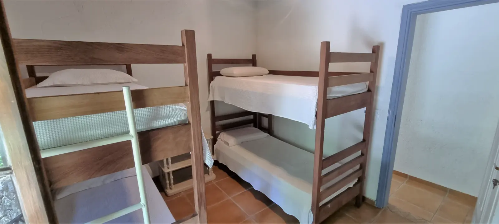 Casa para relaxar no condominio São Pedro (49)