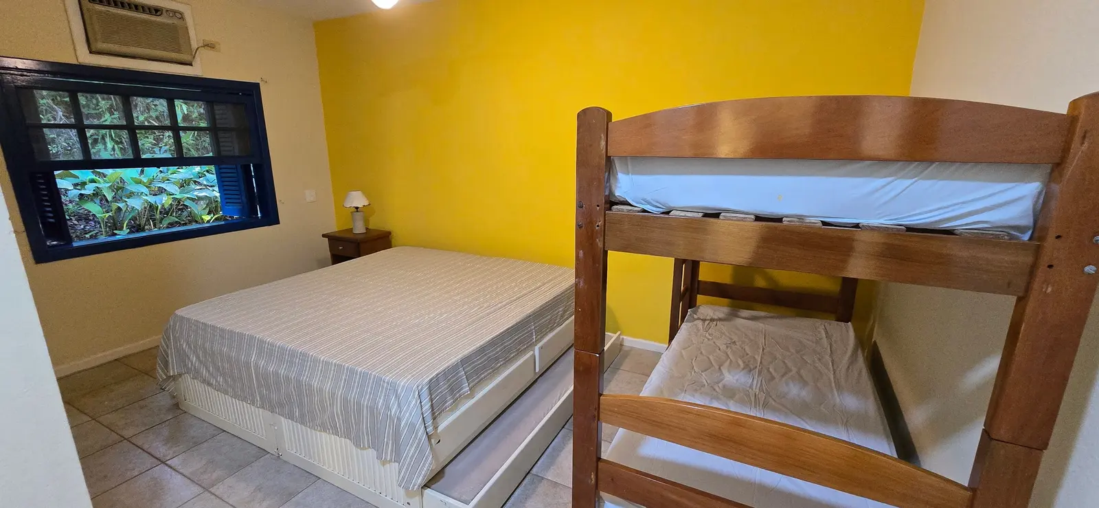 Suíte 5 — Iporanga, Guarujá, para locação, Casa