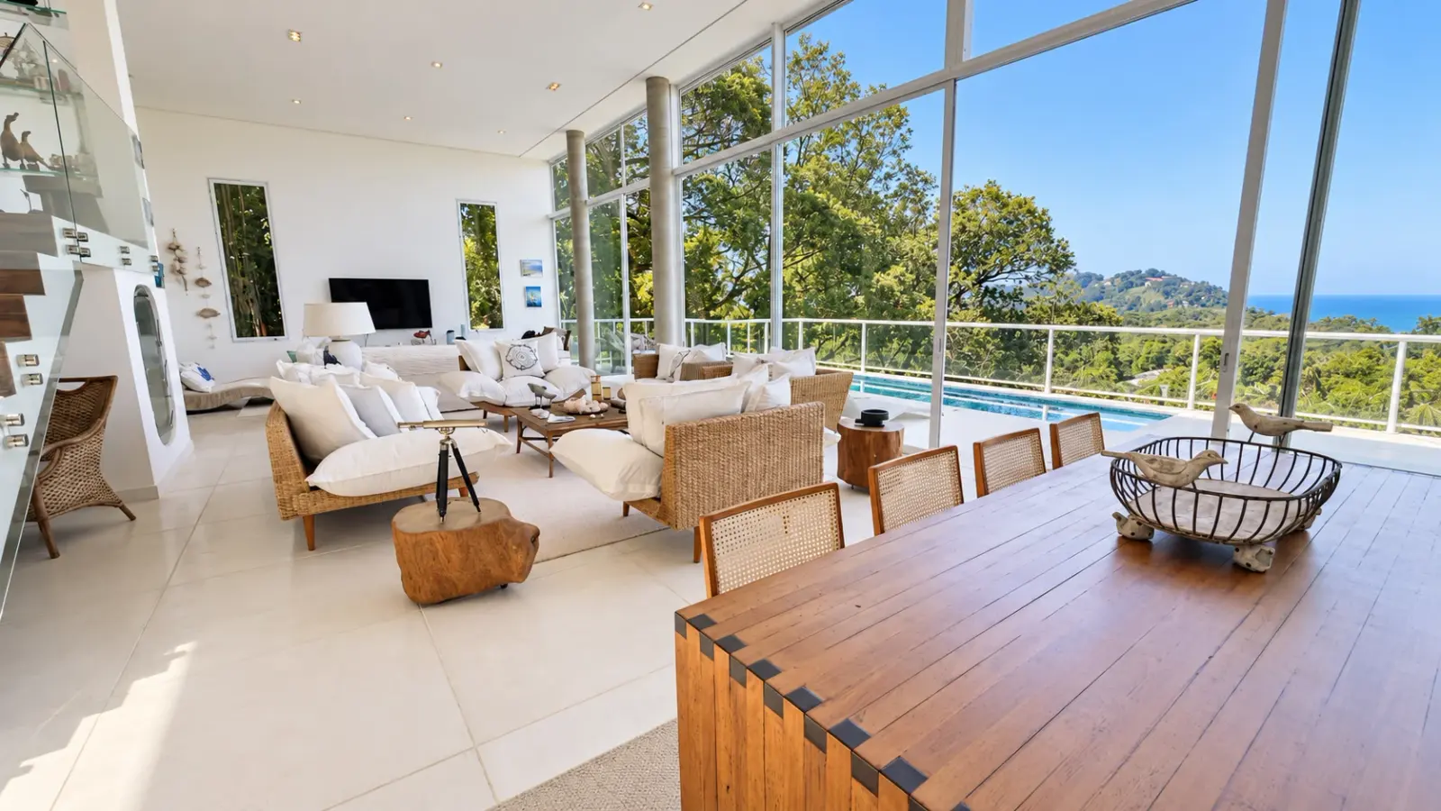 Casa para aluguel anual no condominio Iporanga (10)