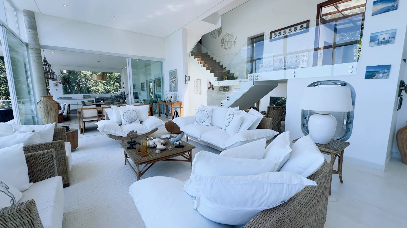 Casa no Condominio Iporanga com Vista para o Mar para Aluguel Anual (2)