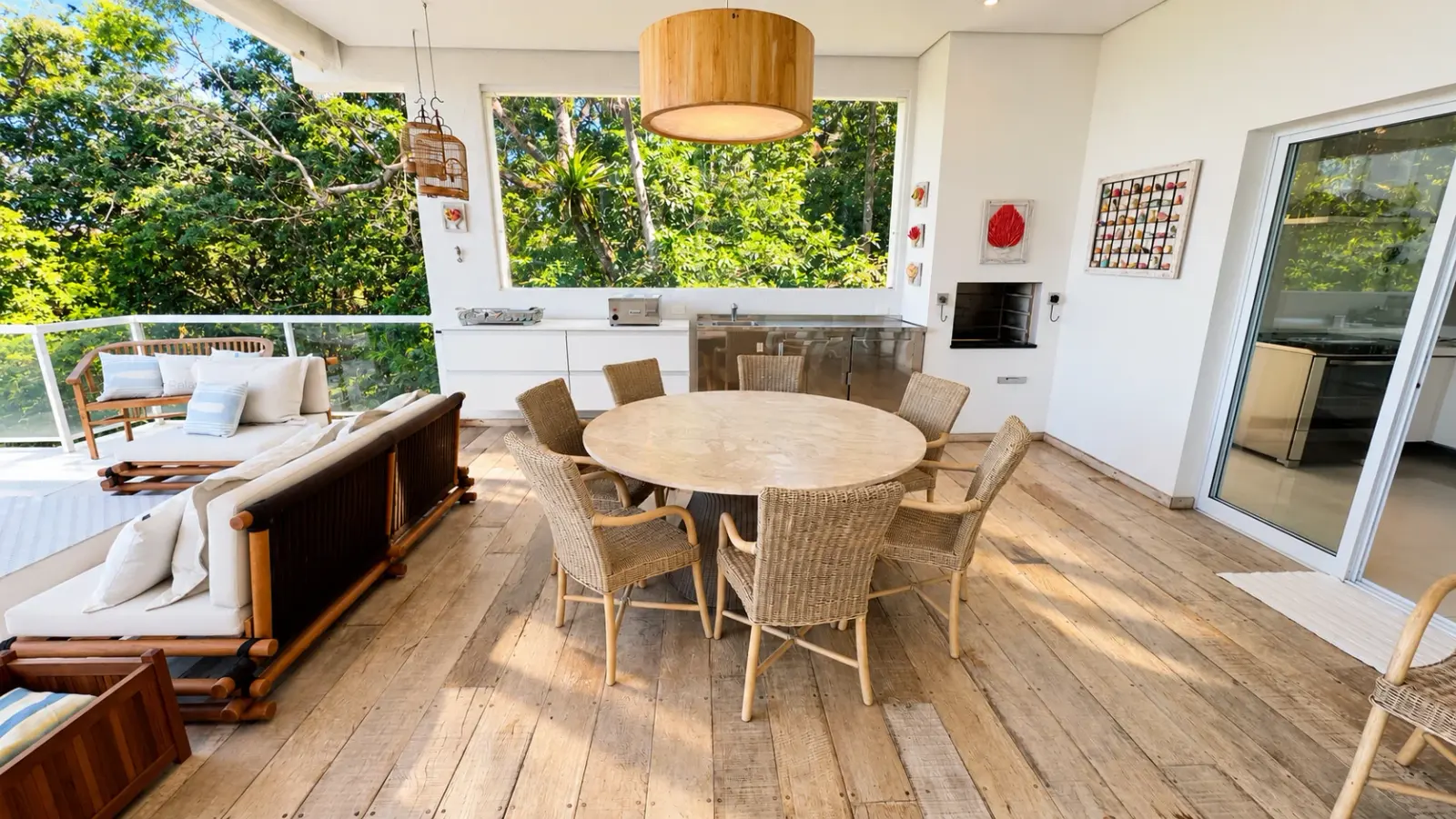 Casa para aluguel anual no condominio Iporanga (11)