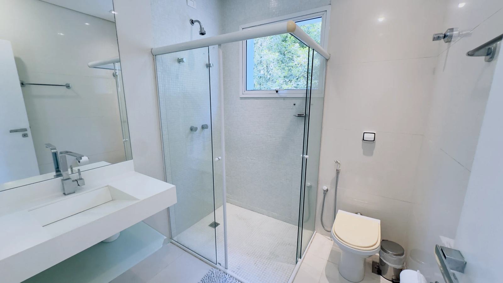 Casa no Condominio Iporanga com Vista para o Mar para Aluguel Anual (37)