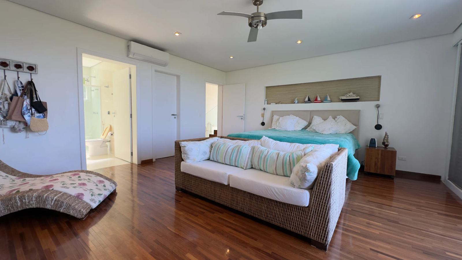 Casa no Condominio Iporanga com Vista para o Mar para Aluguel Anual (7)