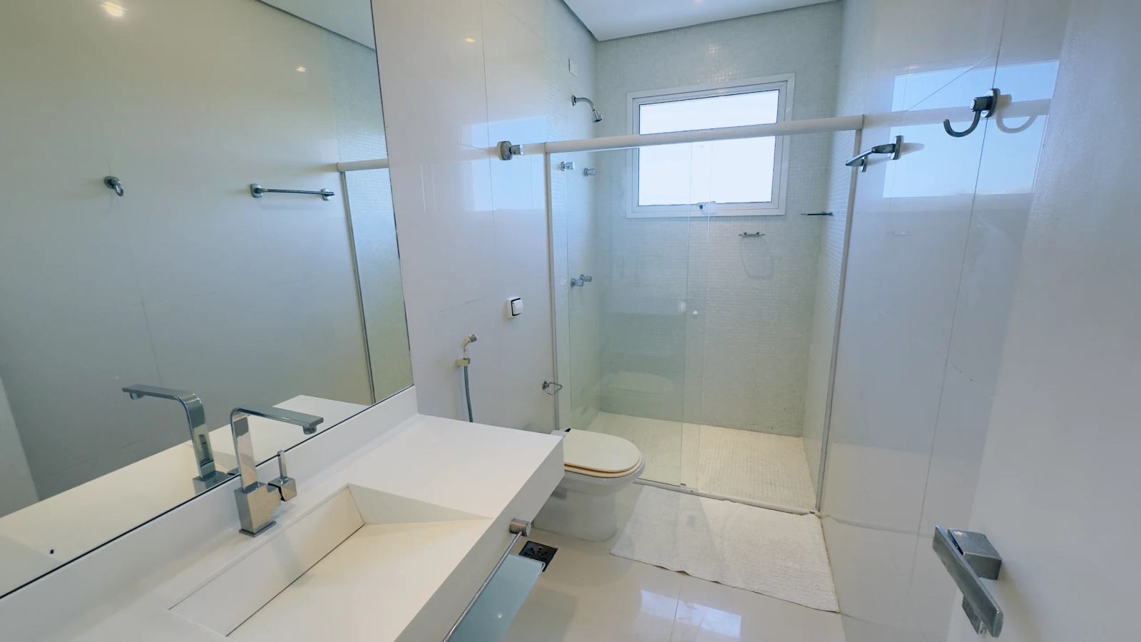 Casa no Condominio Iporanga com Vista para o Mar para Aluguel Anual (27)
