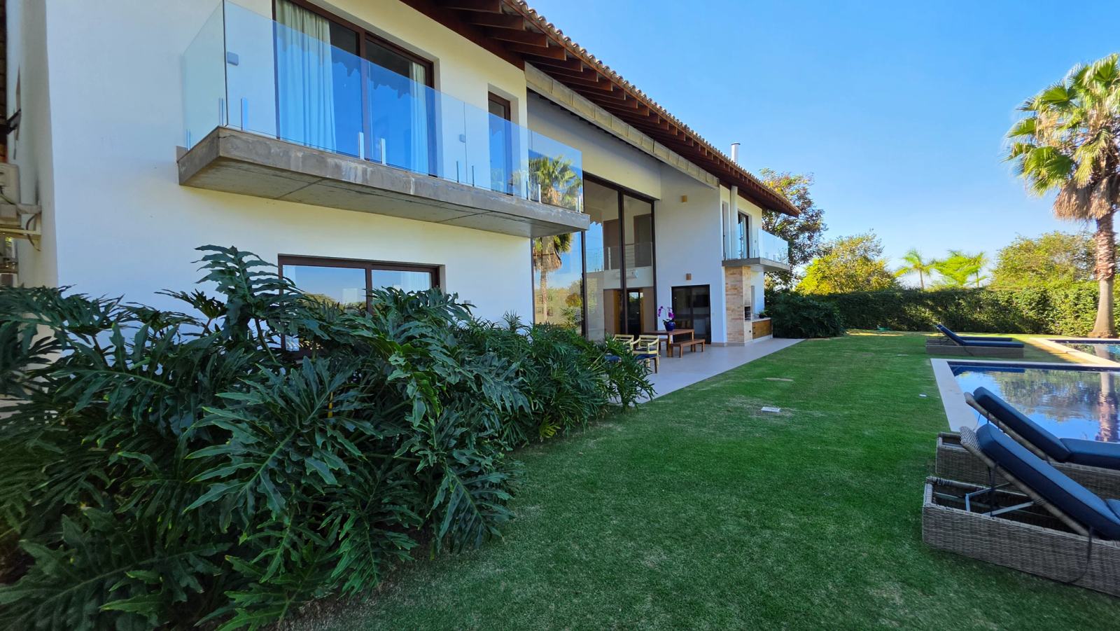 Imóveis no condominio fazenda boa vista fase 2 5 suites venda e locação casa (15)