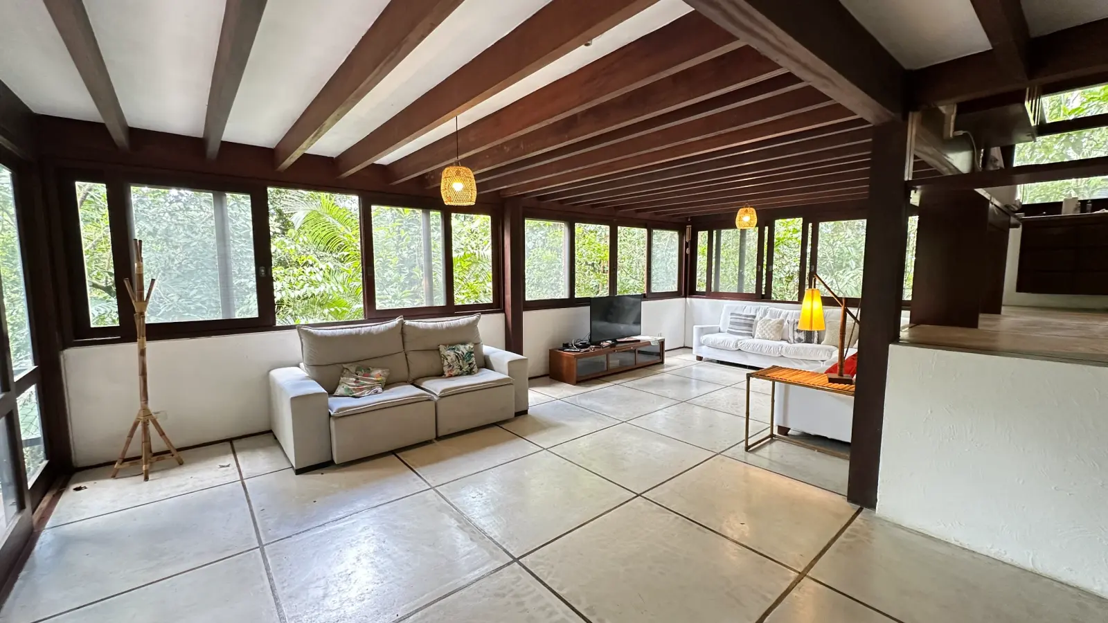 Villa 411 - Casa à venda Condominio Iporanga - Sala de estar e TV