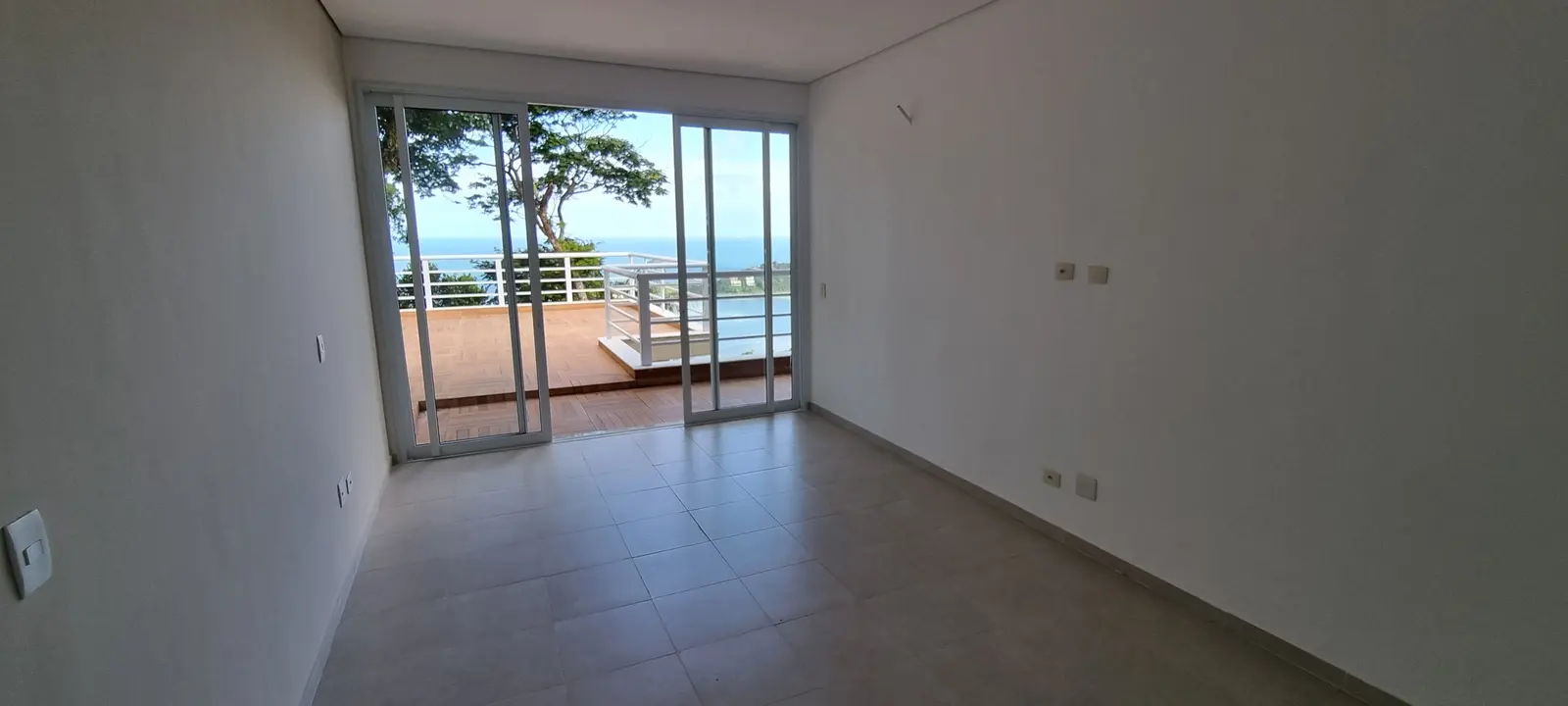 Suíte 8 — Taguaíba, Guarujá, à venda, Casa