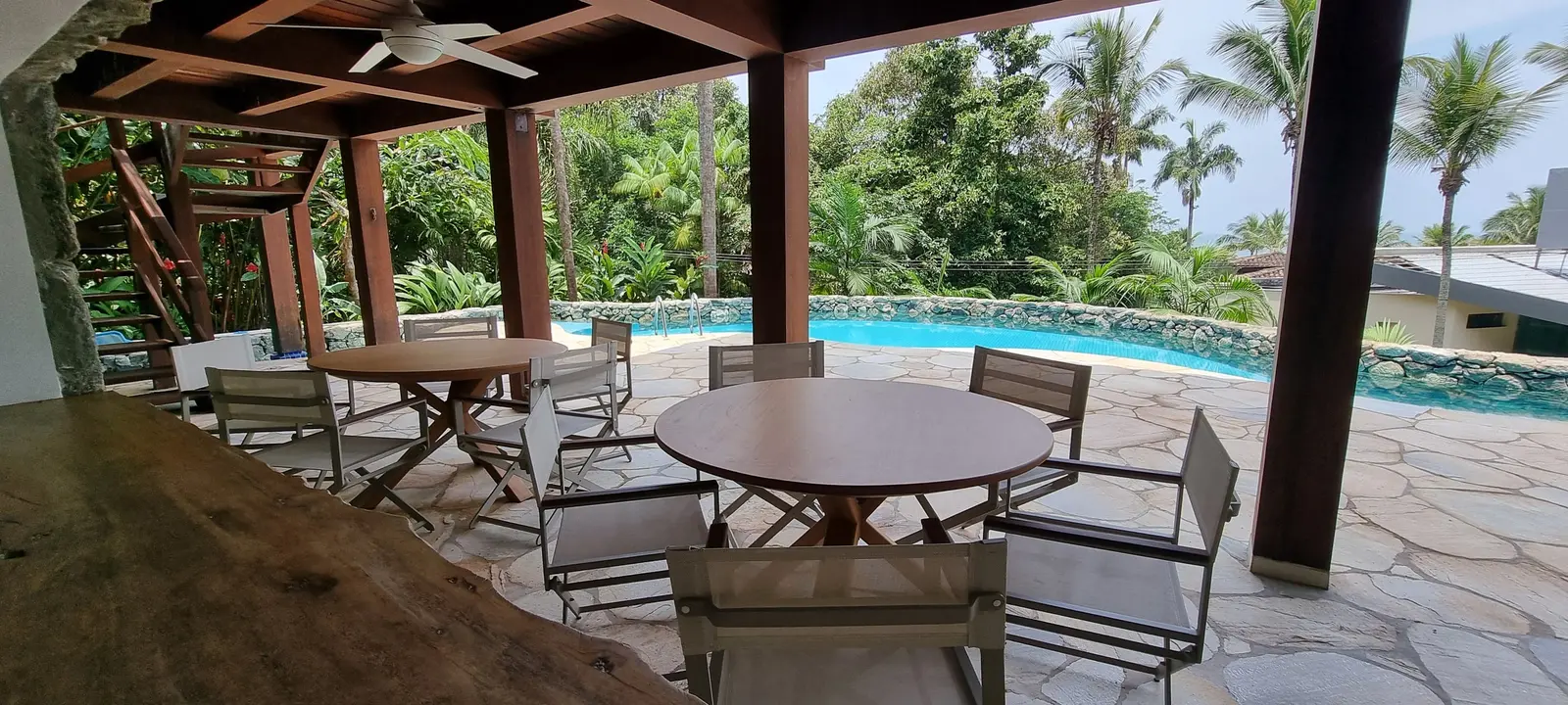 Área externa 5 — Iporanga, Guarujá, à venda e para locação, Casa