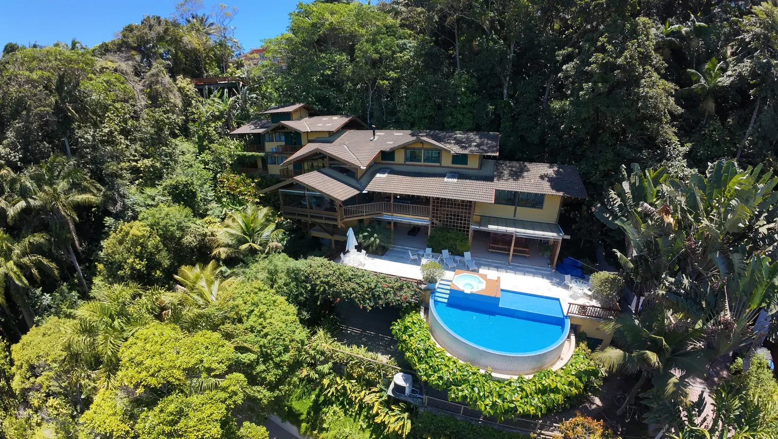 Vista aérea 3 — Taguaíba, Guarujá, para temporada, Casa