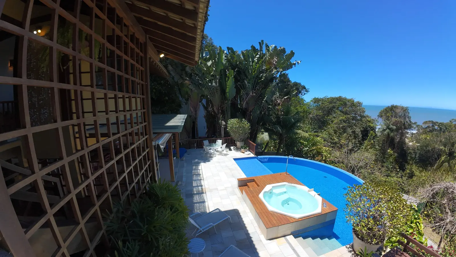 Área externa 1 — Taguaíba, Guarujá, para temporada, Casa