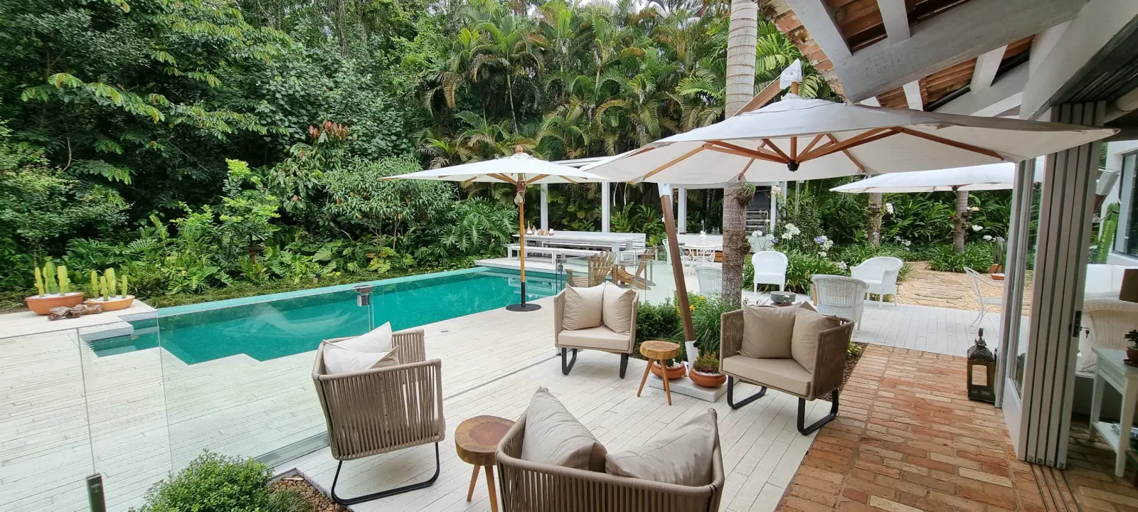 Área externa 9 — Iporanga, Guarujá, para temporada, Casa