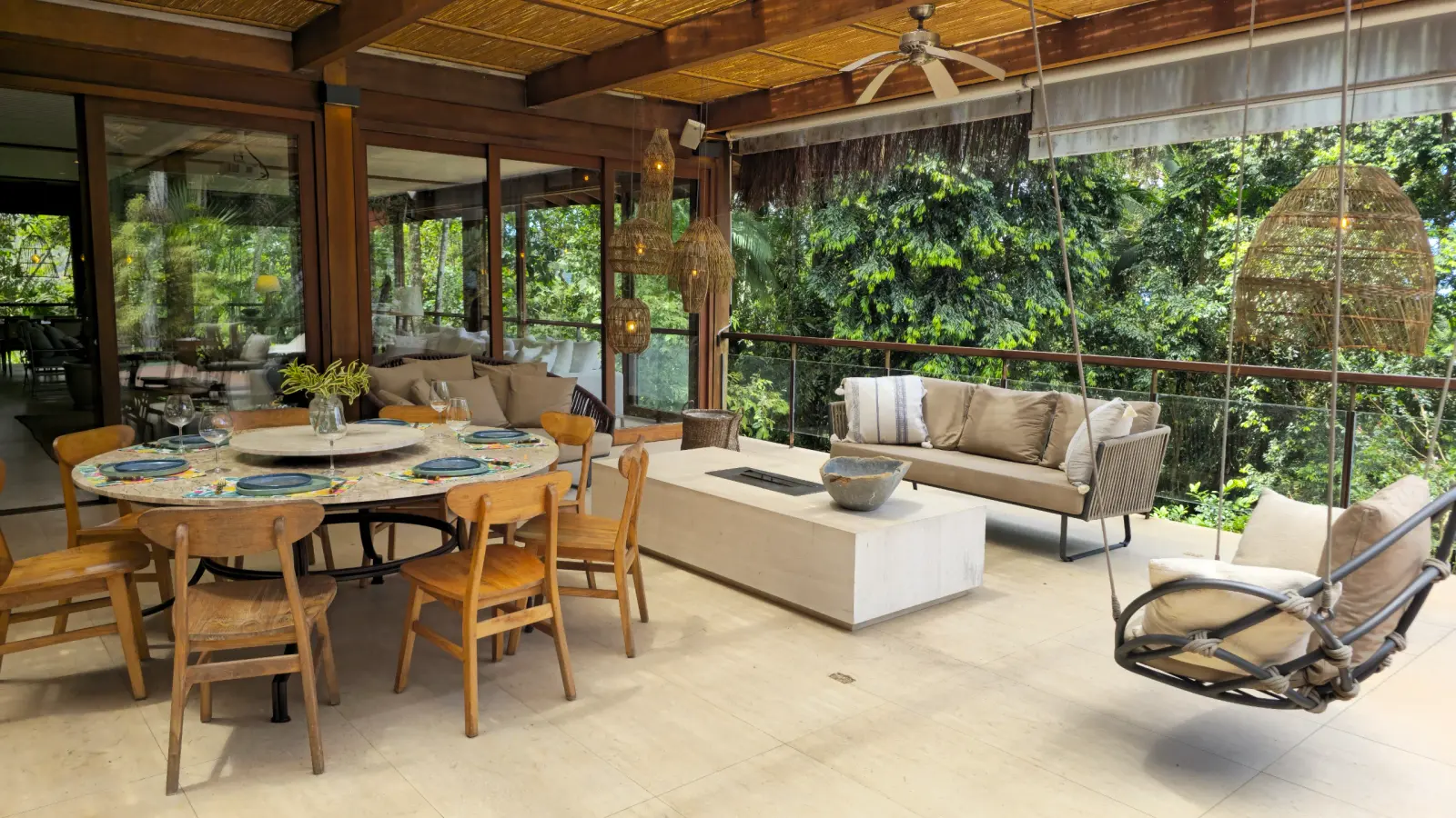 Área externa 14 — São Pedro, Guarujá, à venda e para locação, Casa