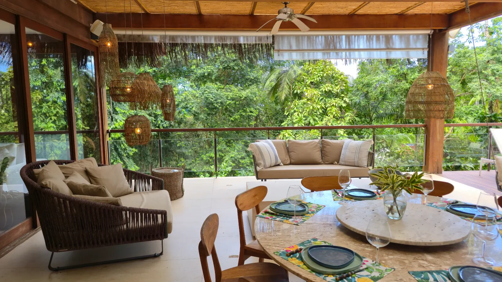 Área externa 7 — São Pedro, Guarujá, para temporada, Casa