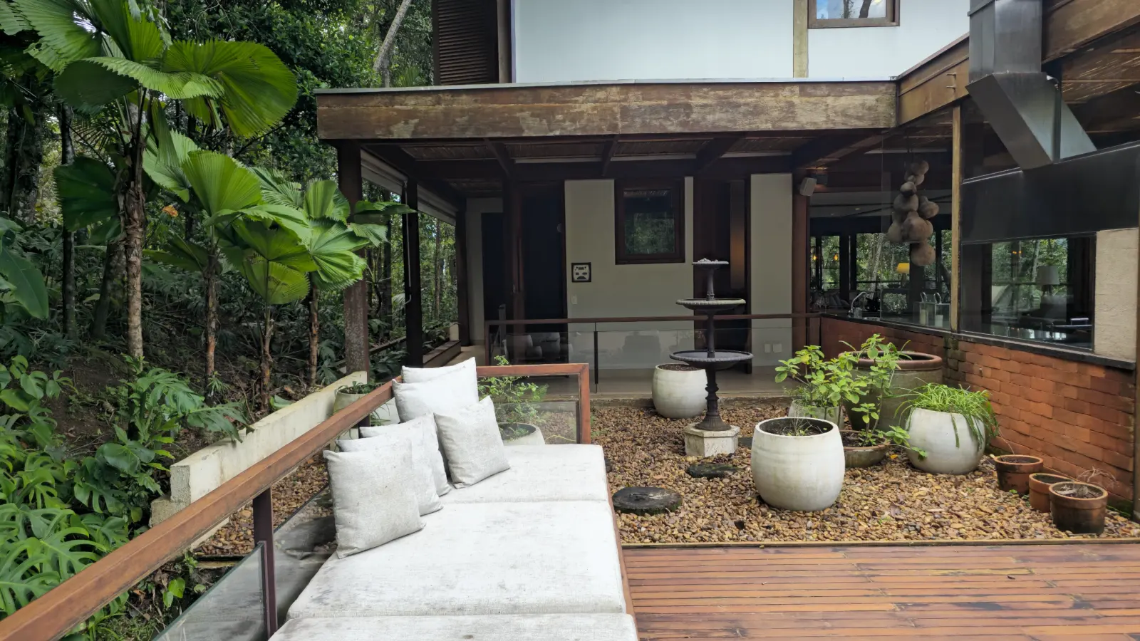 Área externa 4 — São Pedro, Guarujá, para temporada, Casa
