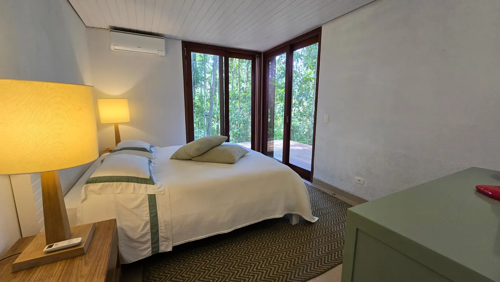 Suíte 2 — São Pedro, Guarujá, para temporada, Casa