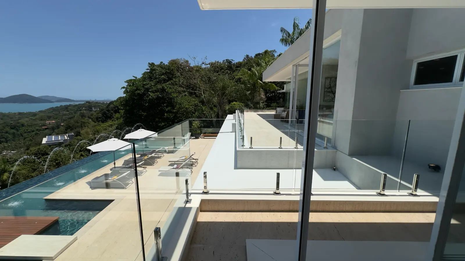 Área externa 4 — Taguaíba, Guarujá, para temporada, Casa