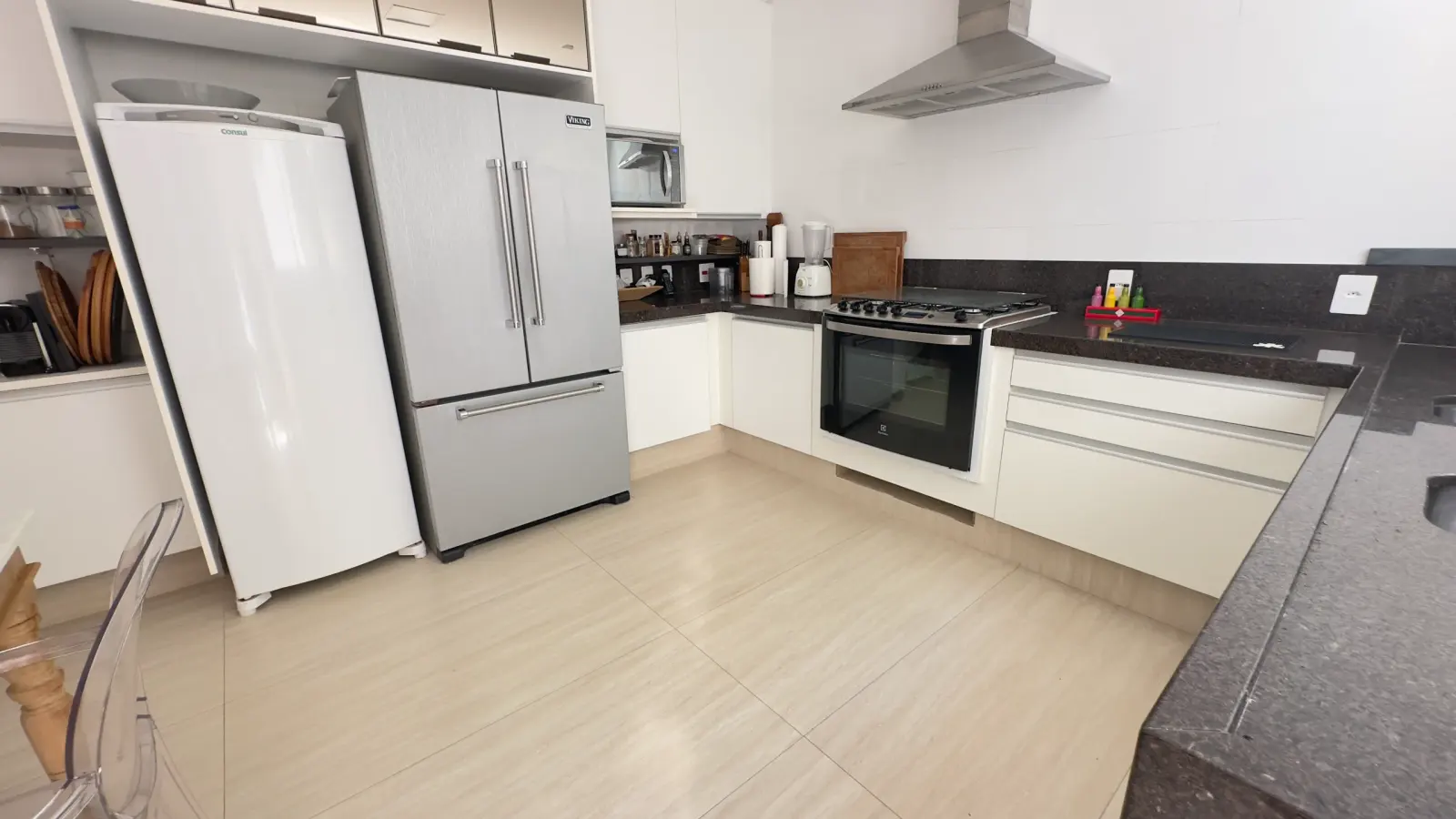 Área de serviço 2 — Taguaíba, Guarujá, para temporada, Casa