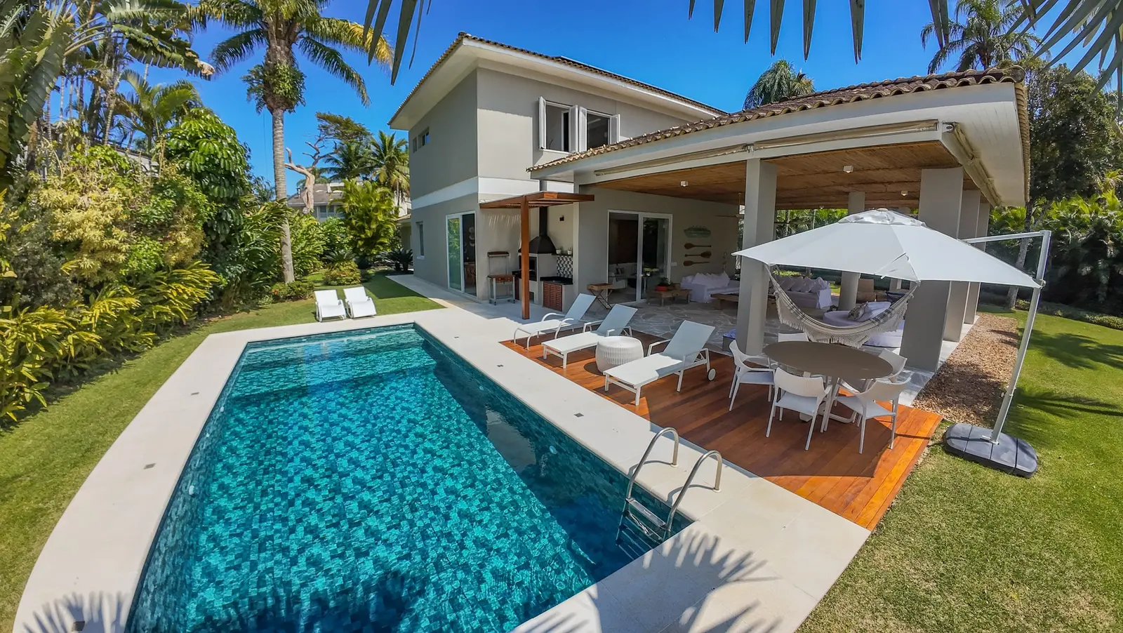 Área externa 1 — Iporanga, Guarujá, para temporada, Casa
